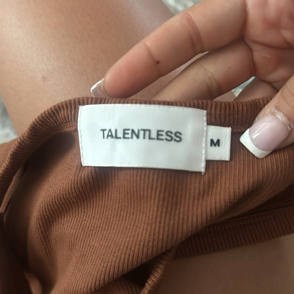 🤎Talentless Dress - Picture 5 of 5
